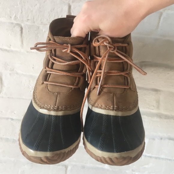 sorel out and about rain boots